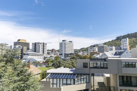 Photo of property in Highwic, 18/32u Hobson Street, Thorndon, Wellington, 6011