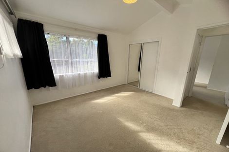Photo of property in 1/4 Braund Place, Glenfield, Auckland, 0629