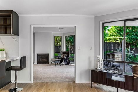 Photo of property in 15 Elliot Street, Riverhead, 0820