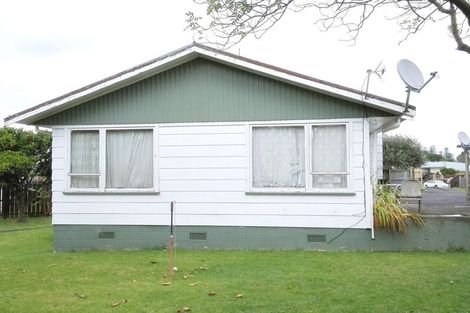 Photo of property in 7 Foster Place, Mangere East, Auckland, 2024
