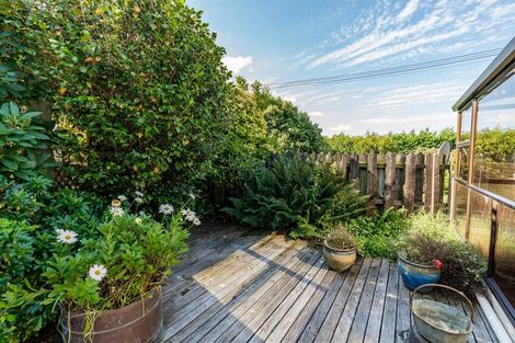 Photo of property in 15 Highgate, Milton, 9220