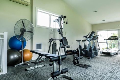 Photo of property in 84 Rewa Rewa Lane, Orewa, 0931