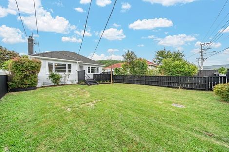 Photo of property in 62 Main Road, Wainuiomata, Lower Hutt, 5014