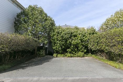 Photo of property in 11 Tinakori Road, Thorndon, Wellington, 6011