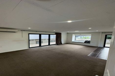 Photo of property in 4 Rotoma Rise, Clover Park, Auckland, 2019