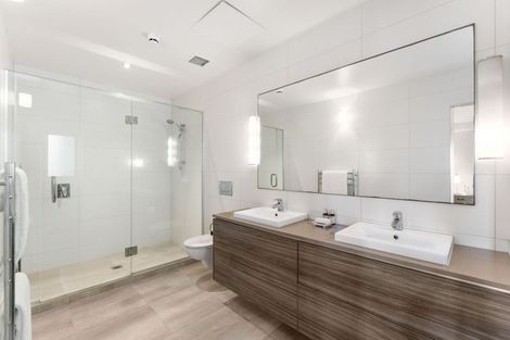 Photo of property in 154 Marine Parade, Mount Maunganui, 3116