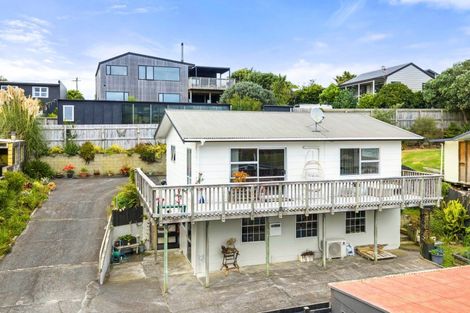 Photo of property in 14b Taipari Avenue, Raglan, 3225