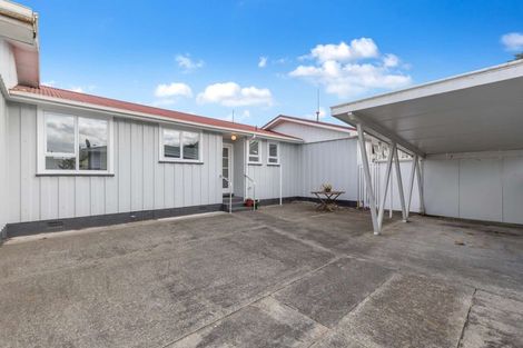 Photo of property in 3/3 Heads Road, Gonville, Whanganui, 4501