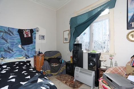 Photo of property in 42 Stewart Street, Marton, 4710