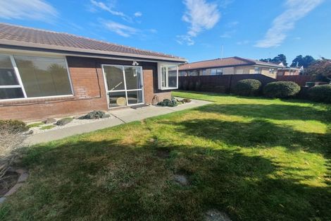 Photo of property in 2/1 Glenbyre Place, Bromley, Christchurch, 8062