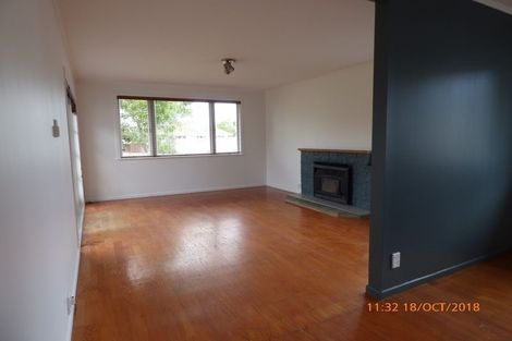 Photo of property in 106 Lancaster Road, Beach Haven, Auckland, 0626