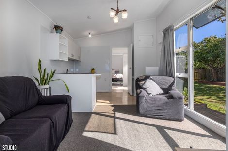 Photo of property in 85 Ruahine Street, Paraparaumu, 5032