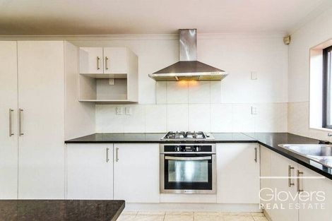 Photo of property in 17 Edgewood Way, Henderson, Auckland, 0612