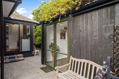 Photo of property in 4 Elwyn Place, Avonhead, Christchurch, 8042