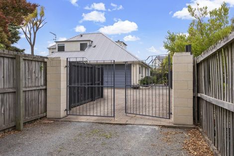 Photo of property in 19a Koromiko Street, Saint Martins, Christchurch, 8022