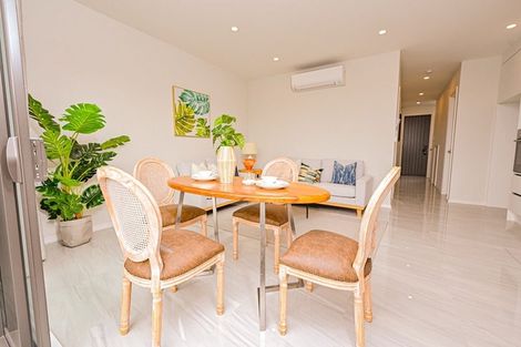 Photo of property in 89c Whitford Road, Botany Downs, Auckland, 2014