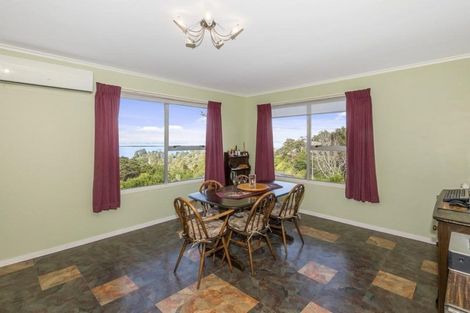 Photo of property in 113 Victory Road, Laingholm, Auckland, 0604