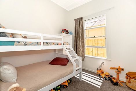 Photo of property in 21 Wellington Street, Te Hapara, Gisborne, 4010
