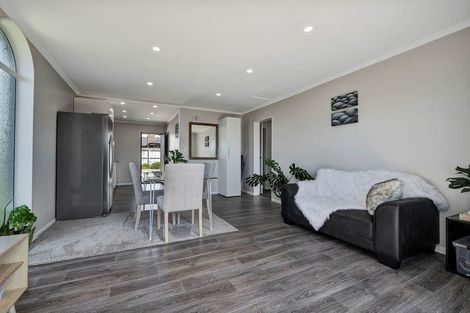 Photo of property in 3/220 Coronation Avenue, Welbourn, New Plymouth, 4310