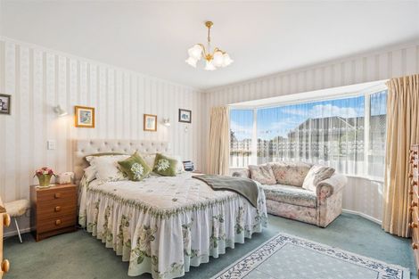 Photo of property in 9 Gimblett Court, Levin, 5510