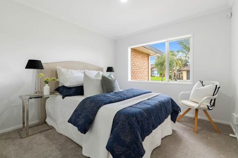 Photo of property in 8 Willowbank Close, East Tamaki Heights, Auckland, 2016