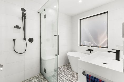 Photo of property in 17 Sovereign Gardens, Halswell, Christchurch, 8025