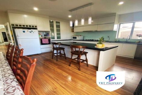 Photo of property in 1 Cranford Drive, Flat Bush, Auckland, 2019