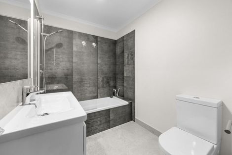 Photo of property in 13 Leebank Crescent, Riverhead, 0820