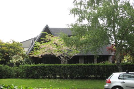 Photo of property in 121 Grahams Road, Burnside, Christchurch, 8053