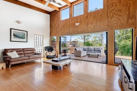 Photo of property in 43b Rawhiti Road, Manly, Whangaparaoa, 0930