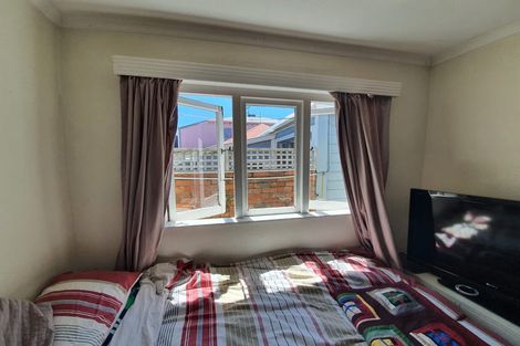 Photo of property in 272 Adelaide Road, Newtown, Wellington, 6021