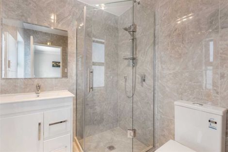 Photo of property in 8c Mahon Place, Papatoetoe, Auckland, 2025