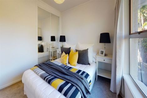 Photo of property in 1/10a Commodore Parry Road, Castor Bay, Auckland, 0620