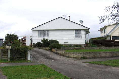 Photo of property in 66 Hillcrest Drive, Kelvin Grove, Palmerston North, 4414