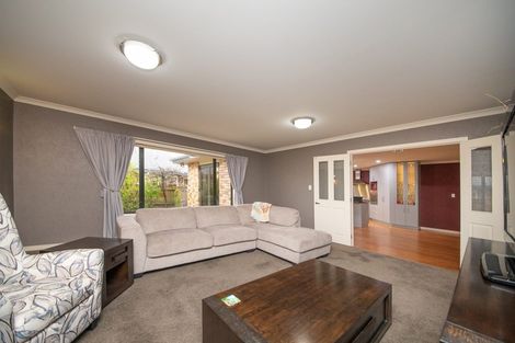 Photo of property in 46 Peter Hall Drive, Kelvin Grove, Palmerston North, 4414
