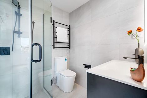 Photo of property in 104a Moire Road, West Harbour, Auckland, 0618