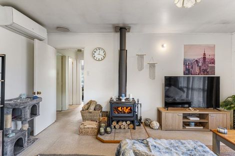 Photo of property in 10 Sunset Street, Hilltop, Taupo, 3330