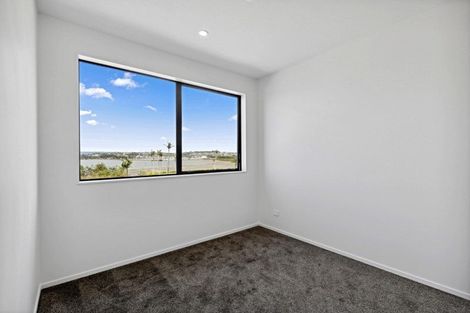 Photo of property in 93 Limestone Drive, Hobsonville, Auckland, 0616