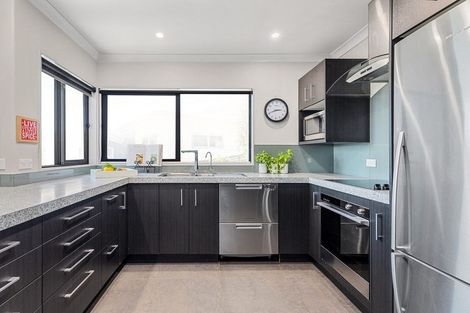 Photo of property in 18 Ko Place, Pyes Pa, Tauranga, 3112