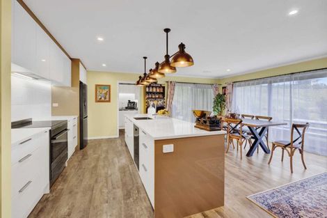 Photo of property in 2 Te Ara Karoiroa Road, 4374