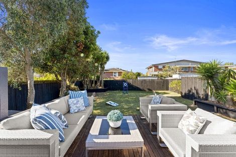 Photo of property in 9 The Anchorage, Sunnyhills, Auckland, 2010