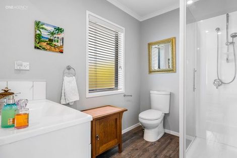 Photo of property in 18 Sincock Place, Kaiapoi, 7630