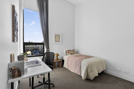 Photo of property in 20 Hastings Street, Hobsonville, Auckland, 0616
