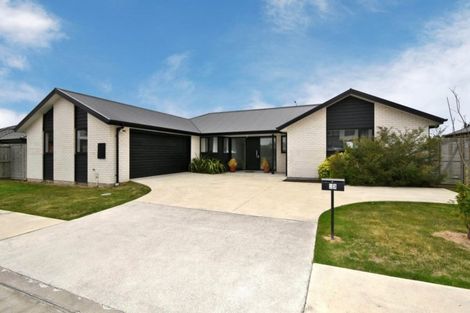 Photo of property in 23 Peak Crescent, Kaiapoi, 7630