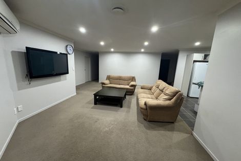 Photo of property in 28 Aufidius Place, Pukekohe, 2120