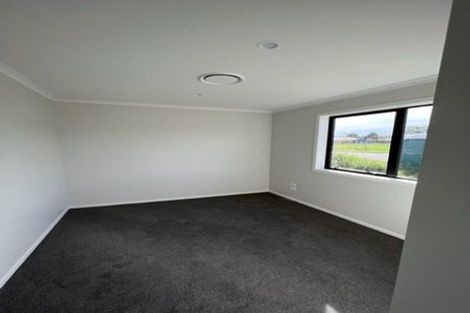 Photo of property in 8 Rayner Lane, Marton, 4710