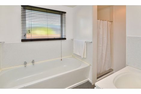 Photo of property in 36 Oldwood Street, Bishopdale, Christchurch, 8053