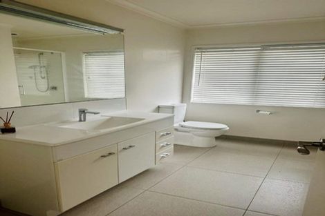 Photo of property in 18 Castellina Drive, Karaka, Papakura, 2113