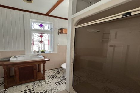 Photo of property in 36 Stone Street, Miramar, Wellington, 6022