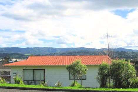 Photo of property in 274 Great North Road, Henderson, Auckland, 0612